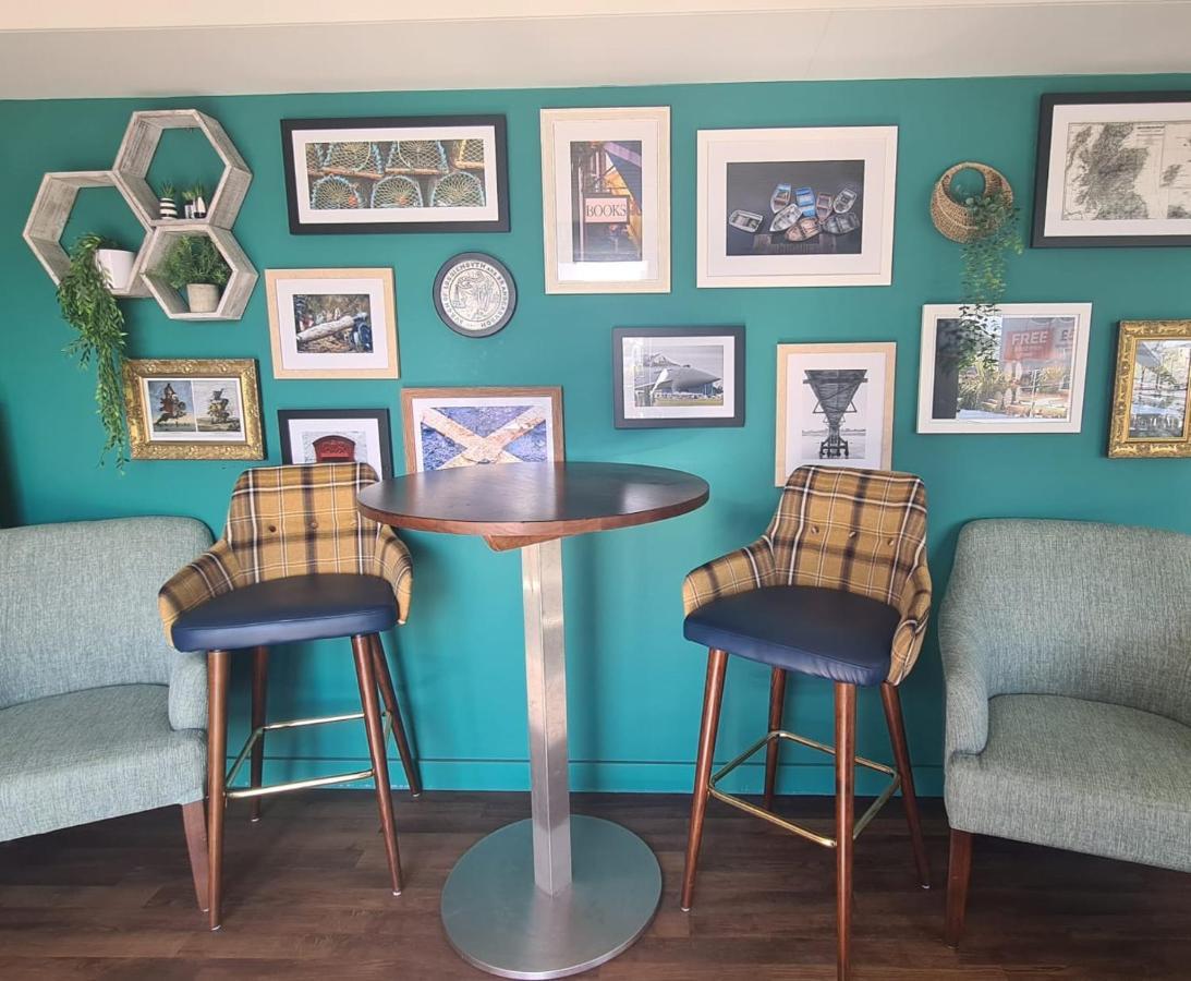 Lyons Retreat Apartment Lossiemouth ภายนอก รูปภาพ